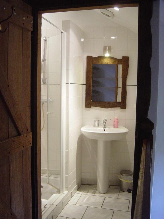 Chez Tartaud Villa Lathus St Remy Room photo